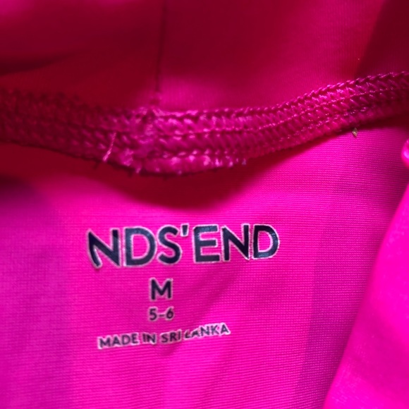 Lands End rashguard - Picture 2 of 2